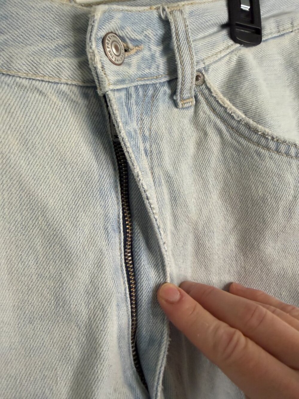 Free People Denim -Culotte Shorts – 28 (oversized)- Light Wash- MSRP $128 - Picture 11 of 14